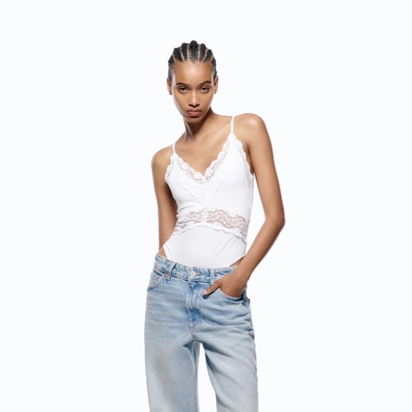 Zara Lace Bodysuit - Picture 4 of 15